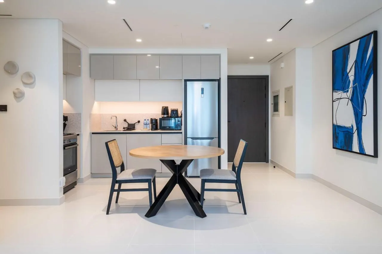 Marina Vista 1 Bed With Private Beach And Gorgeous Skyline ドバイ アパート